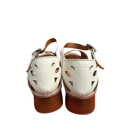 Pikolinos  Melilla Doe Cut Leather Sandals Flate Heel Buckle Closure Size 39 - Picture 3 of 8